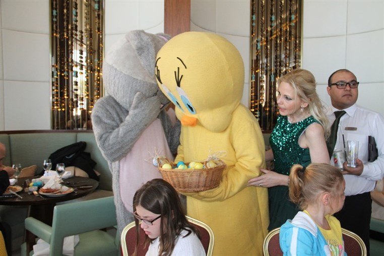Easter at Mondo